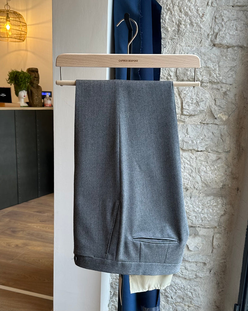 tailored-grey-flannel-trousers-on-hanger-made-to-measure-in-italy
