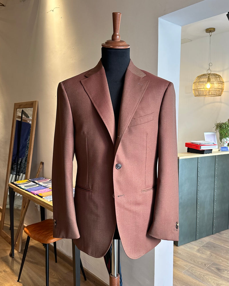 rust-brown-tailored-jacket-on-mannequin-crafted-in-italy