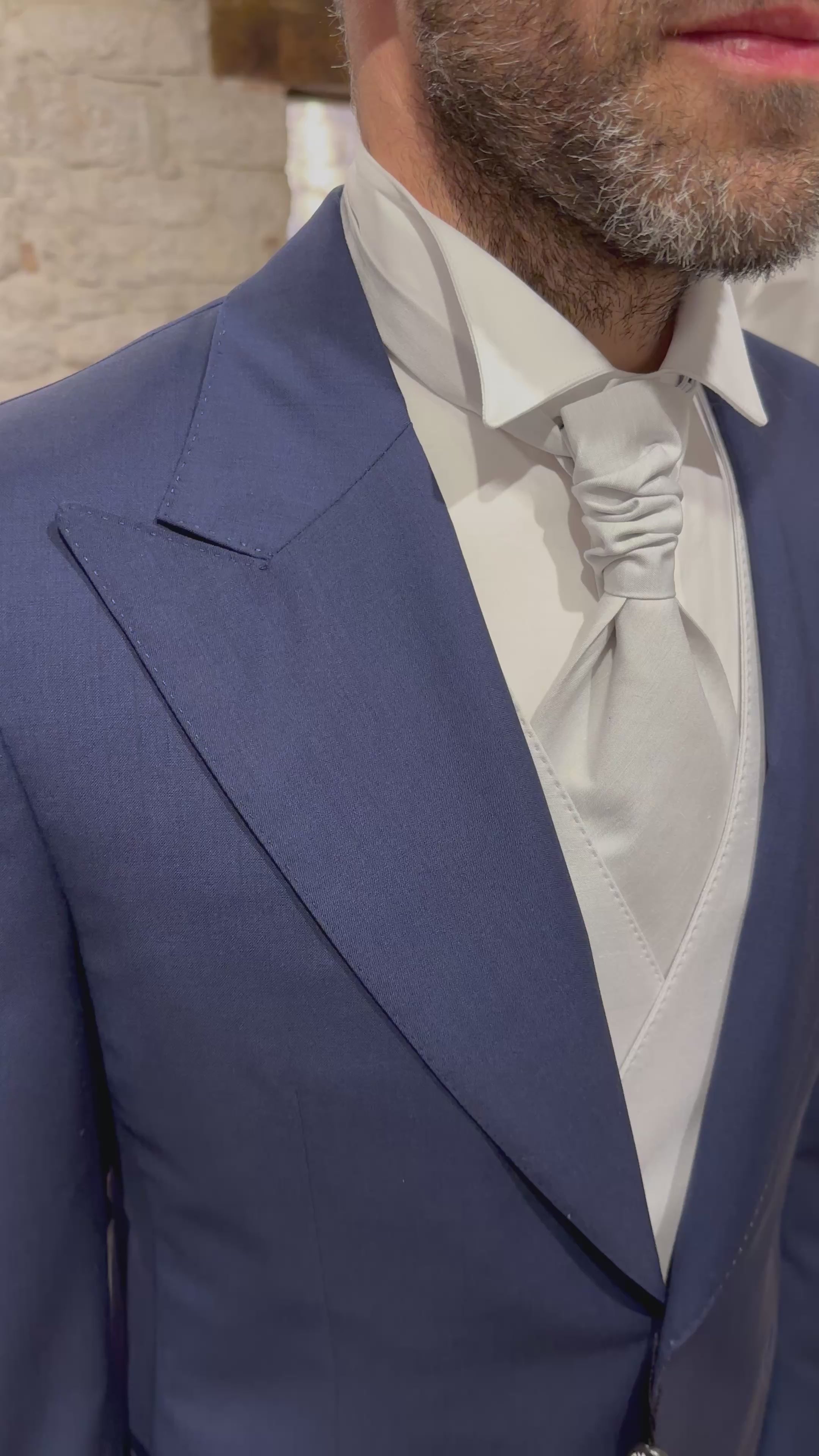 made-to-measure-groom-attire-blue-wedding-suit-with-pearl-grey-plastron-and-waistcoat-with-diplomatic-collar-shirt